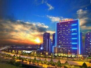 Changsha Huawen Forest Hotel Екстериор снимка